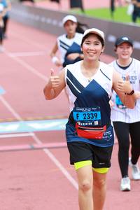 BIB: 2339
                            <button type="button" onclick="openModal(4644375)" class="btn btn-primary btn-sm float-right btn-popup" data-toggle="modal" data-target=".modal-high-quality">
                        <i class="fas fa-shopping-cart"></i> Add to Cart
                    </button>
                                            <button type="button" onclick="isThisMe(4644375, true)" class="btn btn-success btn-sm float-right btn-popup btn-isme hidden" data-toggle="tooltip" data-placement="bottom" title="นี่คือรูปของคุณใช่ไหม คลิกที่นี่เพื่อเอาเข้าอัลบั้ม">
                        <i class="fas fa-plus"></i> Add to album
                    </button>
                    <button type="button" onclick="isThisMe(4644375, false)" class="btn btn-warning btn-sm float-right btn-popup btn-isnotme hidden">
                        <i class="fas fa-ban"></i> Remove from album
                    </button>